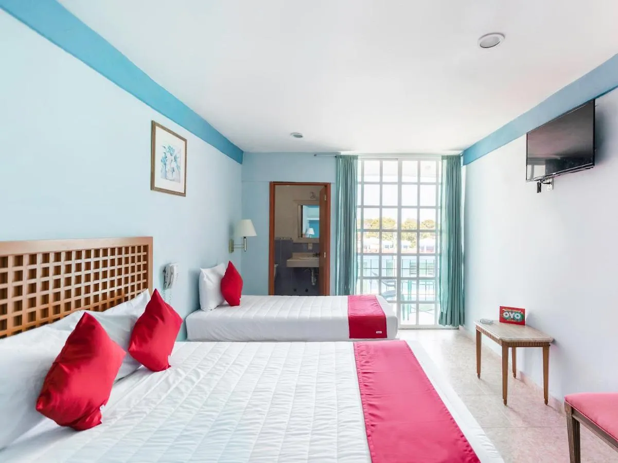 ****  Hotel Gandhi Chetumal Mexico