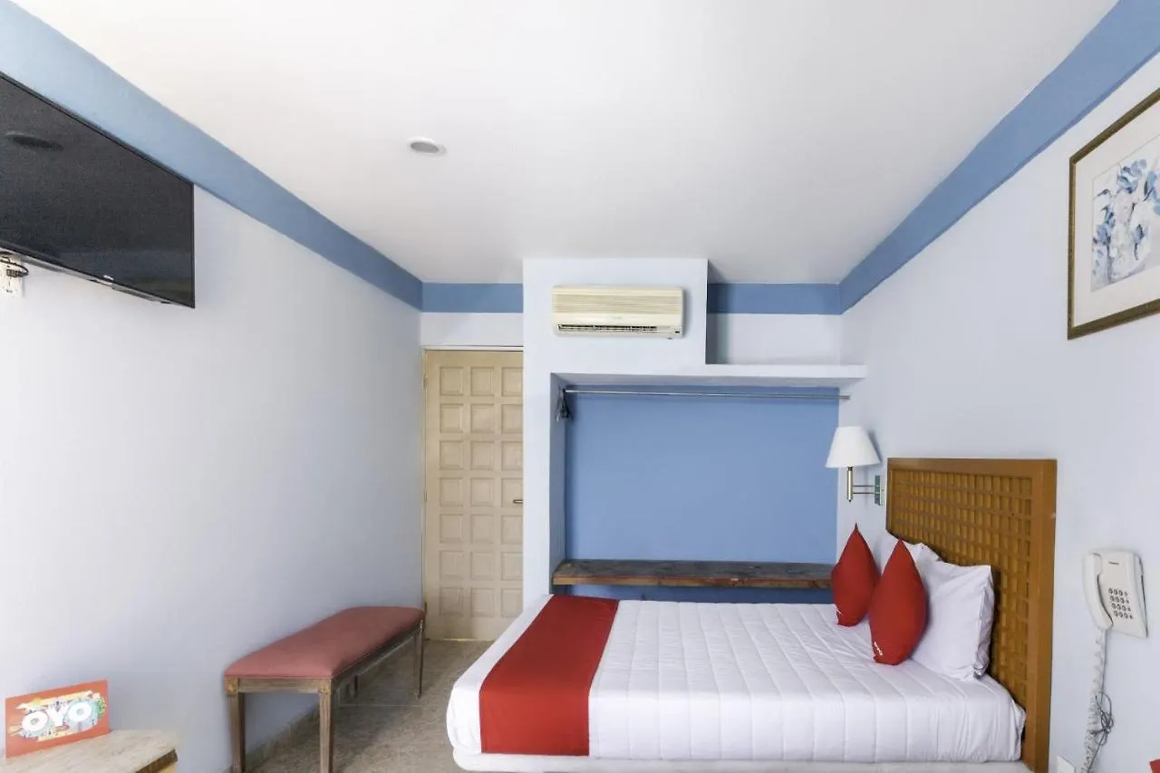 צ'טומאל Hotel Gandhi 4*,  מקסיקו
